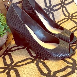 Gianni Bini black wedges